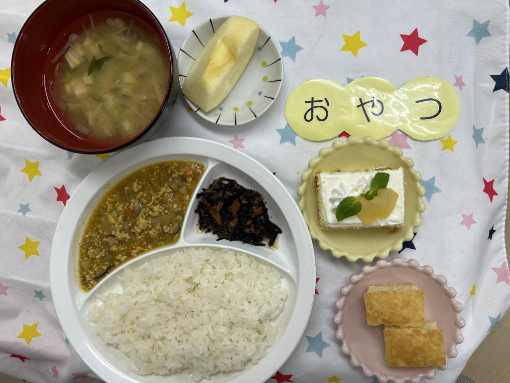 給食