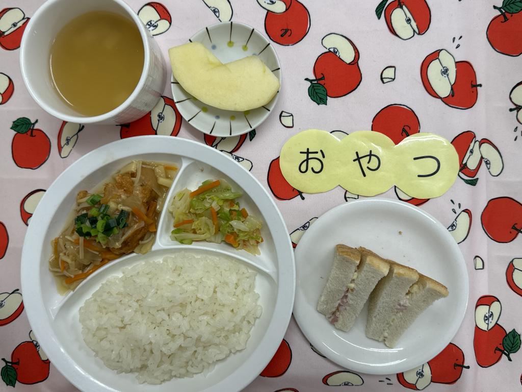 給食