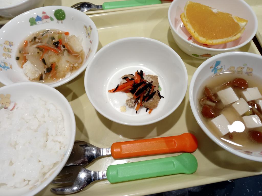 立川市人気の保育園 ～給食　4/13～