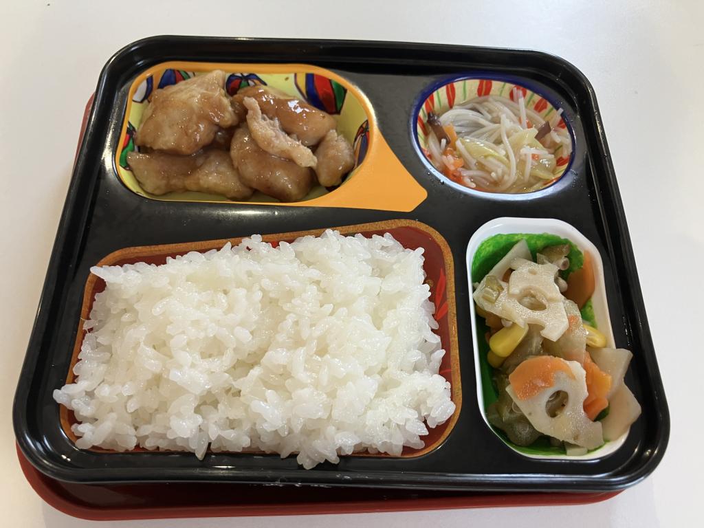 お弁当給食が始まります!